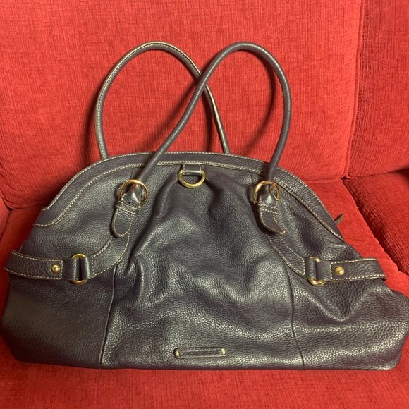 Adrienne Vittadini Large Soft Leather Navy Shoulder Bag - Picture 2 of 3